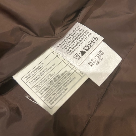 Eddie Bauer premium goose down Vest size Small - Picture 7 of 7